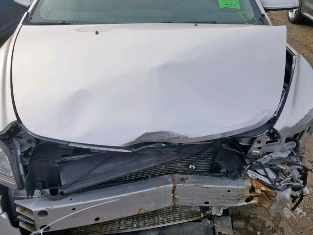 1G1ZC5EU6BF147696 - 2011 CHEVROLET MALIBU 1LT ვერცხლისფერი ფოტო 7