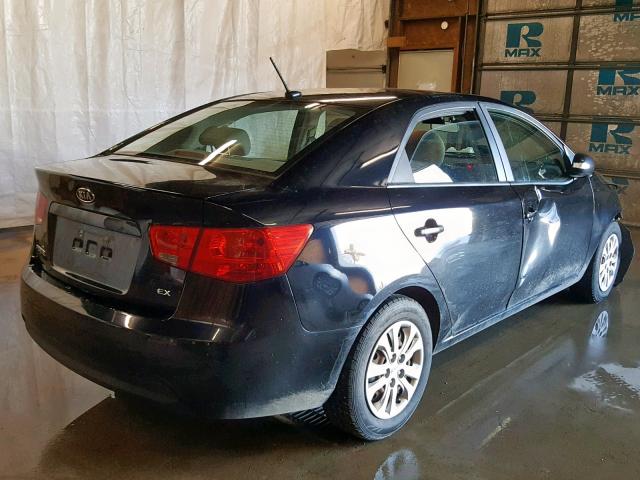 KNAFU4A21A5232548 - 2010 KIA FORTE EX BLACK photo 4