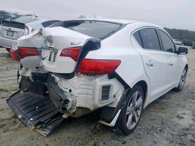 19VDE1F79DE017219 - 2013 ACURA ILX 20 TEC WHITE photo 4