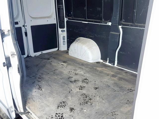 3C6TRVBG9HE542749 - 2017 RAM PROMASTER WHITE photo 6