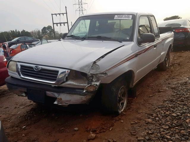 4F4YR16C3WTM45654 - 1998 MAZDA B2500 CAB WHITE photo 2