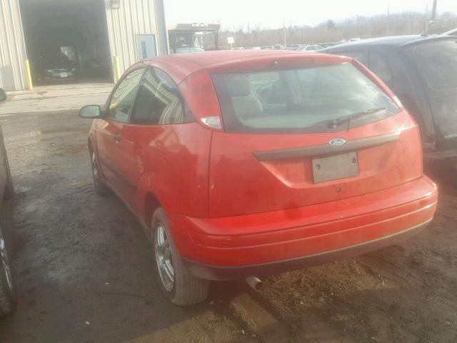 3FAFP3134YR125259 - 2000 FORD FOCUS ZX3 RED photo 3