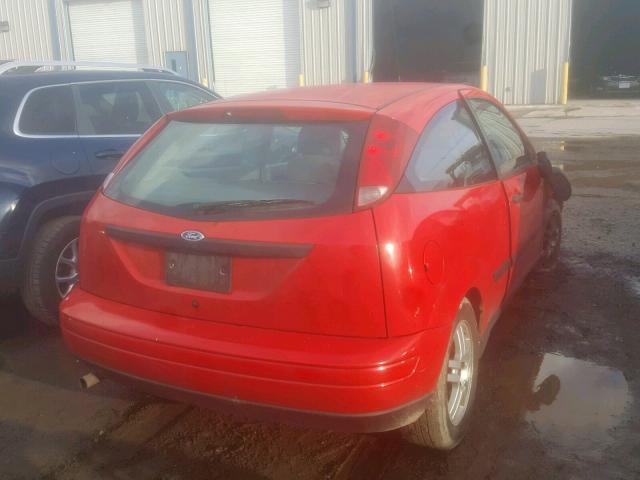 3FAFP3134YR125259 - 2000 FORD FOCUS ZX3 RED photo 4