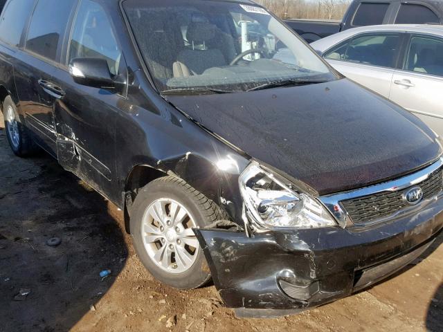 KNDMG4C76C6469723 - 2012 KIA SEDONA LX BLACK photo 9