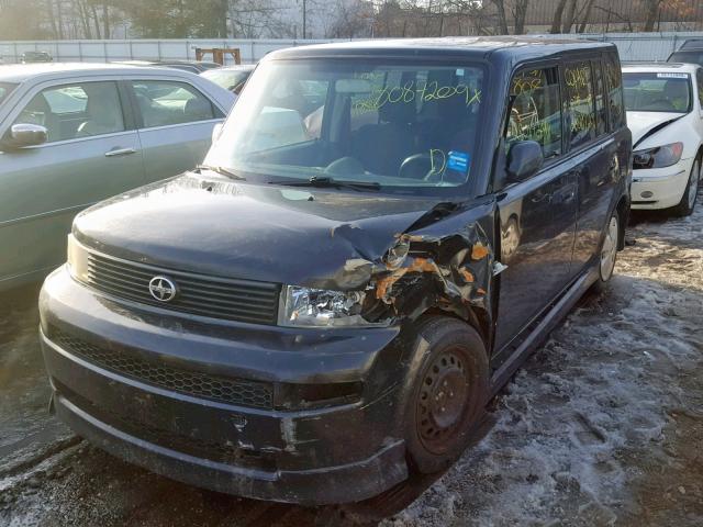 JTLKT324464035258 - 2006 TOYOTA SCION XB BLACK photo 2