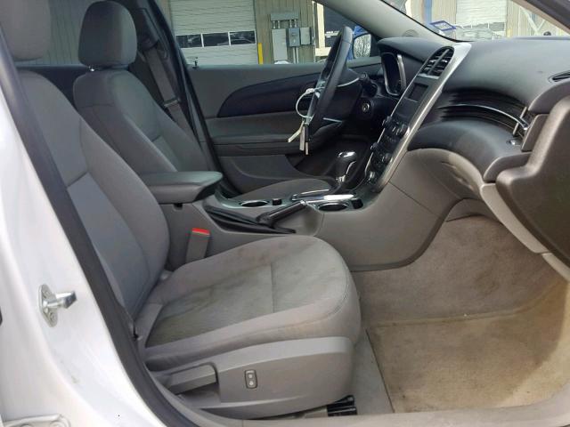 1G11B5SL0FF235046 - 2015 CHEVROLET MALIBU LS WHITE photo 5