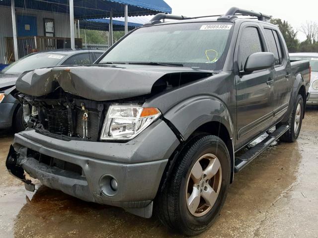 1N6AD07U58C407448 - 2008 NISSAN FRONTIER C GRAY photo 2