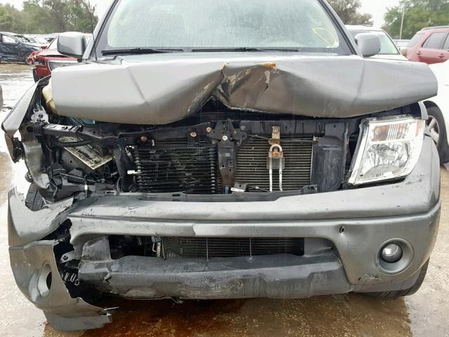 1N6AD07U58C407448 - 2008 NISSAN FRONTIER C GRAY photo 9