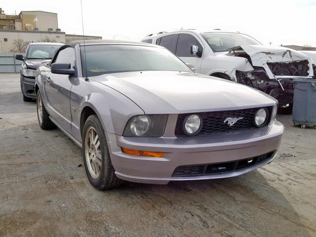 1ZVFT85H165230797 - 2006 FORD MUSTANG GT SILVER photo 1