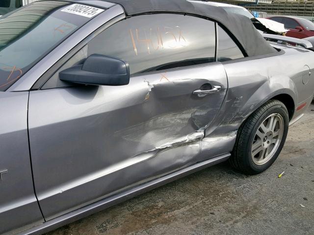 1ZVFT85H165230797 - 2006 FORD MUSTANG GT SILVER photo 9