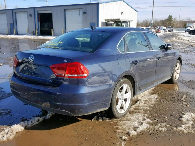 1VWBP7A37EC012462 - 2014 VOLKSWAGEN PASSAT SE BLUE photo 4