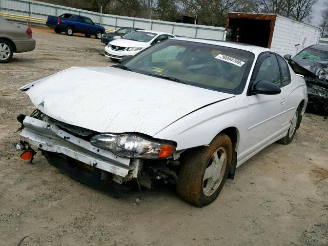 2G1WX12K1Y9252957 - 2000 CHEVROLET MONTE CARL WHITE photo 2