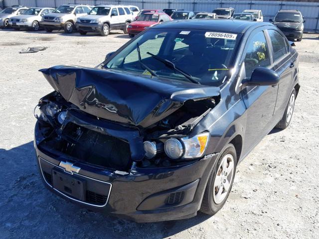 1G1JA5SH6D4116392 - 2013 CHEVROLET SONIC LS 黑色 照片 2