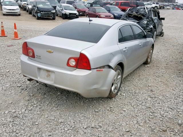 1G1ZB5E17BF226089 - 2011 CHEVROLET MALIBU LS 银色 照片 4