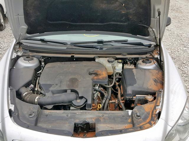 1G1ZB5E17BF226089 - 2011 CHEVROLET MALIBU LS 银色 照片 7