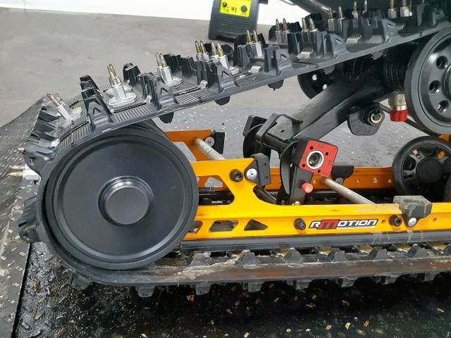 2BPSDAKG1KV000084 - 2019 SKI DOO RENEGADE ORANGE photo 19