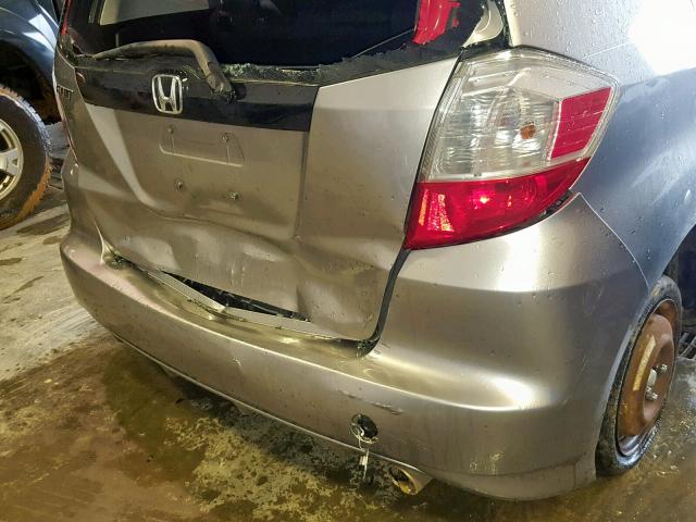 JHMGE88439S035315 - 2009 HONDA FIT SPORT GRAY photo 9