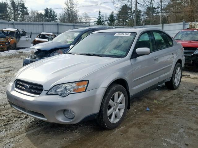 4S4BL62CX77208586 - 2007 SUBARU LEGACY OUT SILVER photo 2