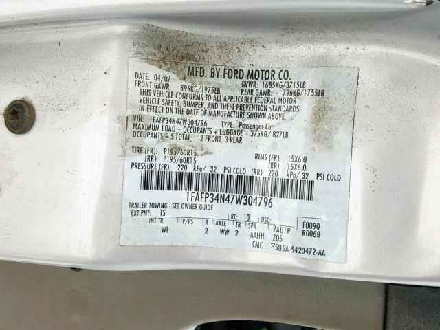 1FAFP34N47W304796 - 2007 FORD FOCUS ZX4 SILVER photo 10