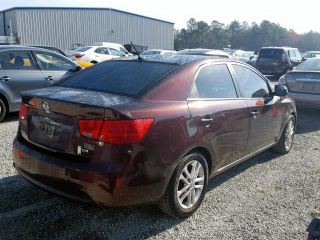 KNAFU4A28B5384781 - 2011 KIA FORTE EX MAROON photo 4