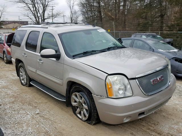 1GKFK63837J223263 - 2007 GMC YUKON DENA SILVER photo 1