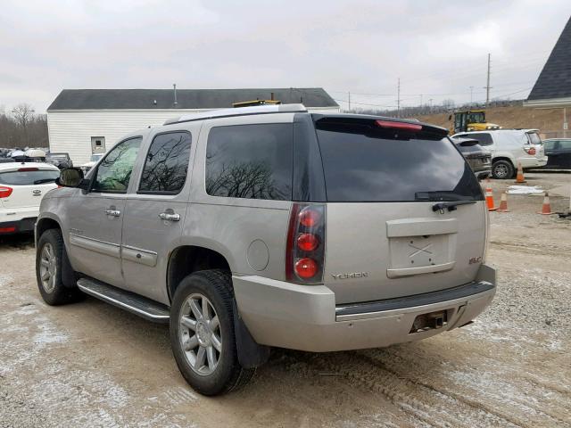 1GKFK63837J223263 - 2007 GMC YUKON DENA SILVER photo 3