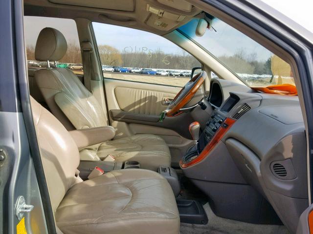 JTJHF10U420291371 - 2002 LEXUS RX 300 SILVER photo 5