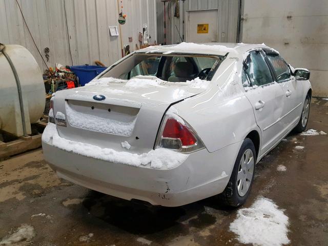 3FAHP06ZX8R109197 - 2008 FORD FUSION S WHITE photo 4