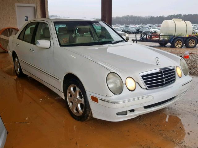 WDBJF65JX2B443026 - 2002 MERCEDES-BENZ E 320 WHITE photo 1