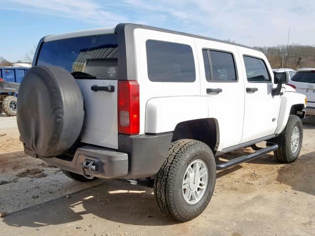 5GTEN13E388180701 - 2008 HUMMER H3 WHITE photo 4