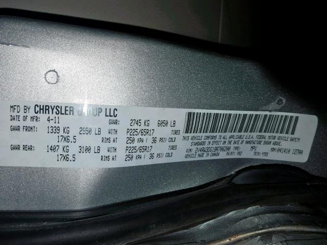 2V4RW3DG1BR706200 - 2011 VOLKSWAGEN ROUTAN SE SILVER photo 10