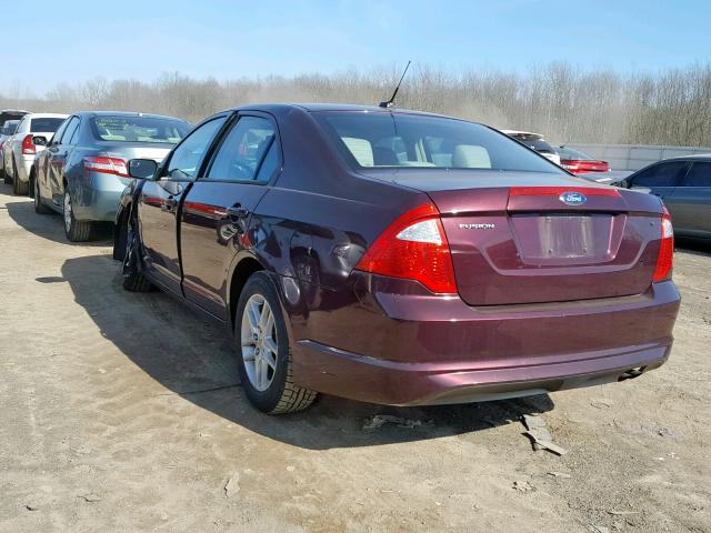 3FAHP0GA2BR165246 - 2011 FORD FUSION S MAROON photo 3