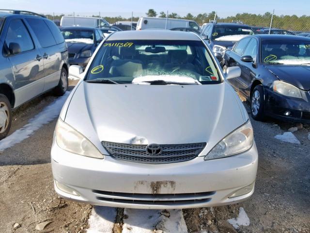 4T1BE30KX3U134598 - 2003 TOYOTA CAMRY LE GRAY photo 9