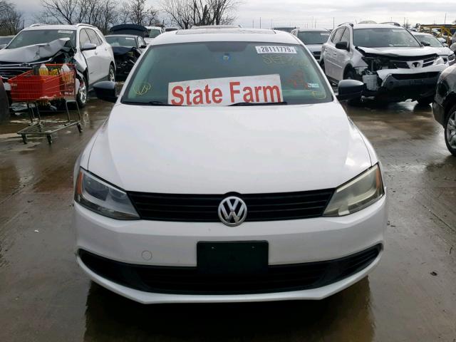 3VW1K7AJ5CM339205 - 2012 VOLKSWAGEN JETTA BASE WHITE photo 9