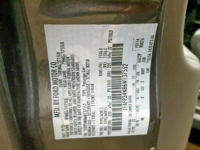 1FAFP34N86W137552 - 2006 FORD FOCUS ZX4 GRAY photo 10