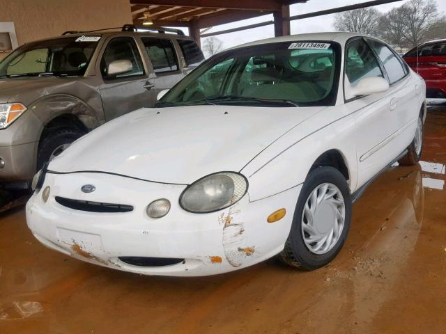 1FALP52U9VA126547 - 1997 FORD TAURUS GL WHITE photo 2