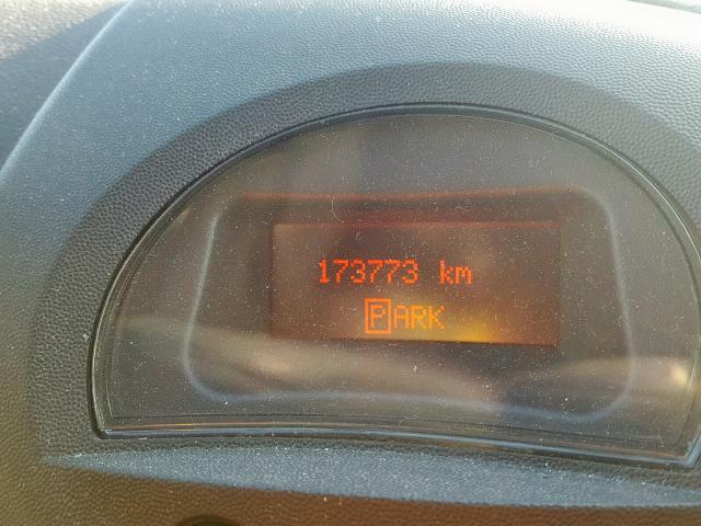 2G2WP552681181073 - 2008 PONTIAC GRAND PRIX GOLD photo 8