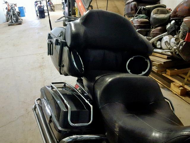 5HD1FC4168Y664072 - 2008 HARLEY-DAVIDSON FLHTCUI BLACK photo 6