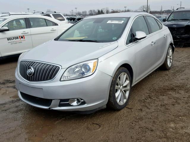 1G4PP5SK3D4134338 - 2013 BUICK VERANO SILVER photo 2