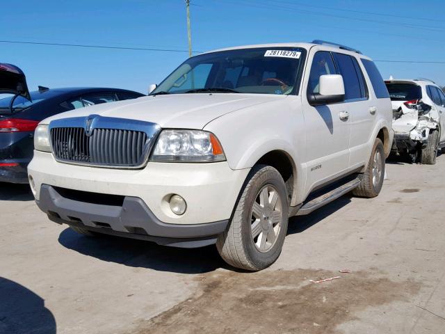 5LMEU68H04ZJ09642 - 2004 LINCOLN AVIATOR 白色 照片 2