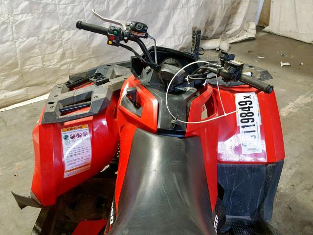 4UF16ATV8GT205776 - 2016 ARCTIC CAT 550  RED photo 5