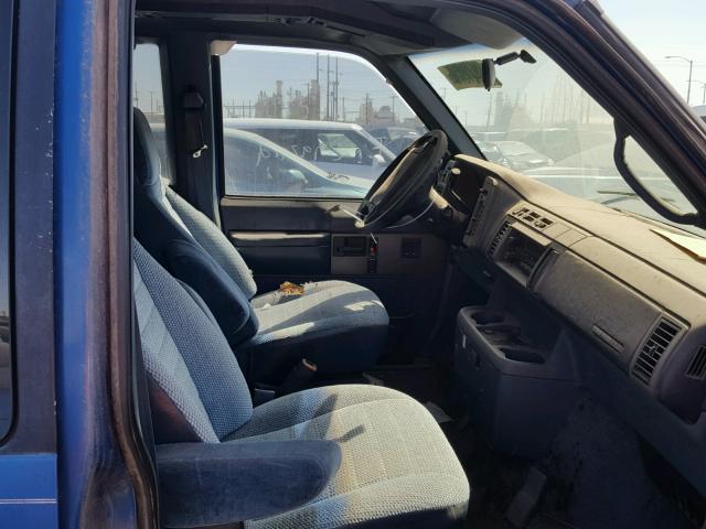 1GKDM19W2SB533921 - 1995 GMC SAFARI XT BLUE photo 5