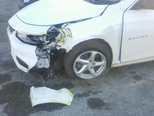 1G1ZB5ST0JF152969 - 2018 CHEVROLET MALIBU LS WHITE photo 9