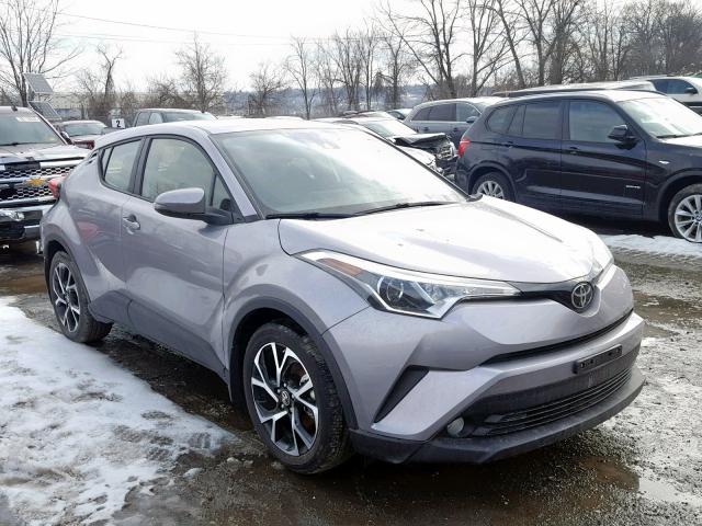 JTNKHMBX8J1005036 - 2018 TOYOTA C-HR XLE SILVER photo 1