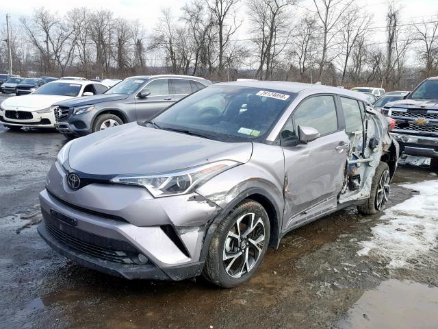 JTNKHMBX8J1005036 - 2018 TOYOTA C-HR XLE SILVER photo 2