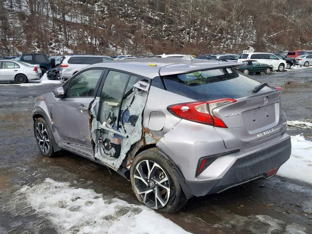 JTNKHMBX8J1005036 - 2018 TOYOTA C-HR XLE SILVER photo 3