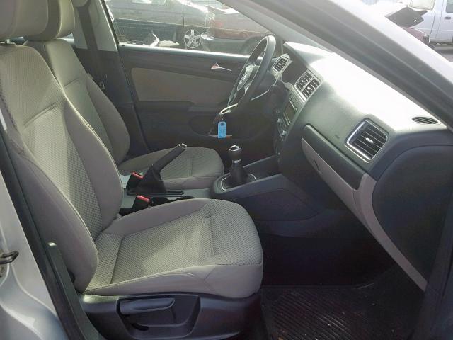 3VW1K7AJ1BM062258 - 2011 VOLKSWAGEN JETTA BASE GOLD photo 5