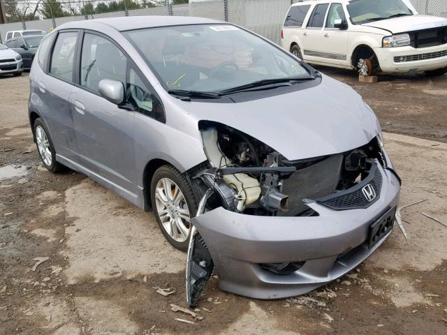 JHMGE88629S037946 - 2009 HONDA FIT SPORT GRAY photo 1