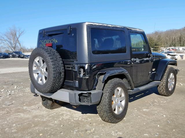 1C4AJWBG2CL211525 - 2012 JEEP WRANGLER S შავი ფოტო 4