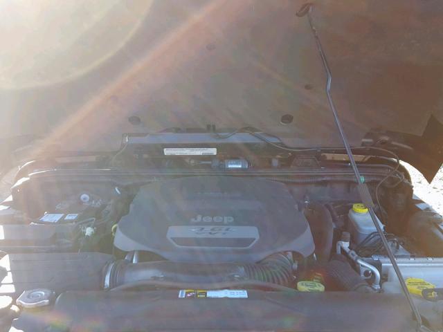 1C4AJWBG2CL211525 - 2012 JEEP WRANGLER S შავი ფოტო 7